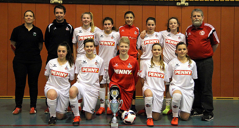 C-Juniorinnen des 1. FC Köln sind westdeutscher Hallenmeister!
